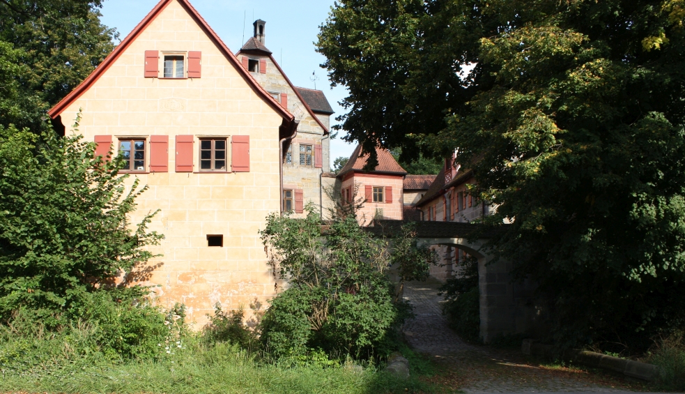 Bild: Gottesdienst im Grünen